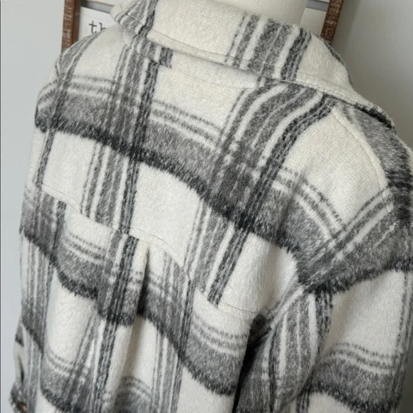 Long Faux Wool Shacket/Jacket Gray & Ivory/White Large Plaid Pattern Lined Large - Picture 9 of 12